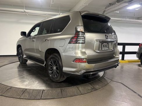 Used 2023 Lexus GX 460 Luxury w/ Sport Design Package AWD/4WD image 5
