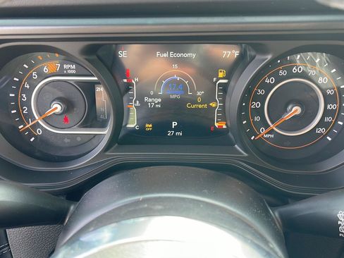 New 2026 Jeep Wrangler Sahara AWD/4WD image 14