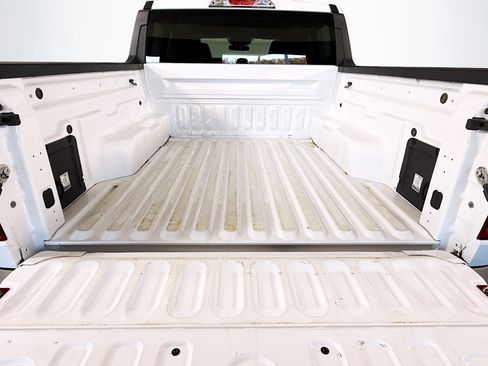 Used 2022 Ford Maverick XL image 34