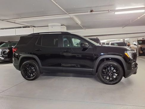 Used 2026 GMC Terrain Elevation w/ Elevation Premium Package FWD image 4