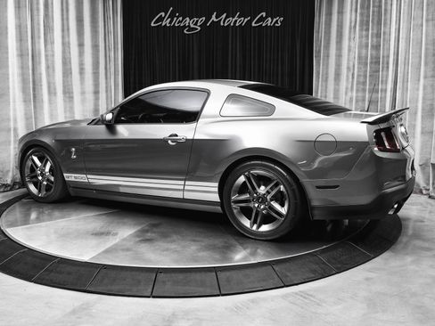 Used 2010 Ford Mustang Shelby GT500 image 3