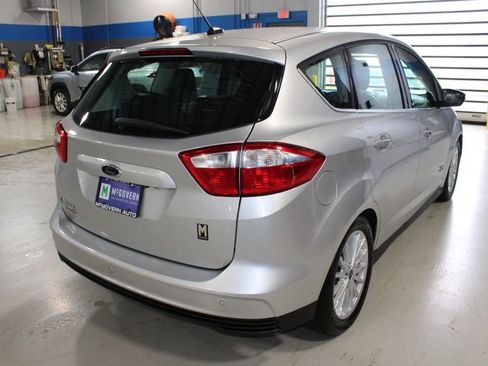 Used 2016 Ford C-MAX Energi SEL w/ Equipment Group 302A FWD image 41