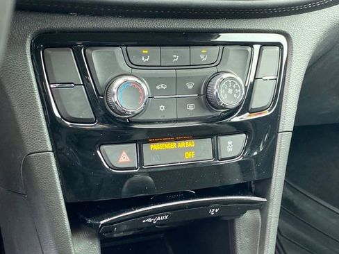 Certified 2022 Buick Encore Preferred w/ Safety Package image 12