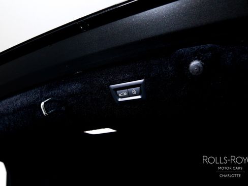 New 2026 Rolls-Royce Phantom Sedan image 27