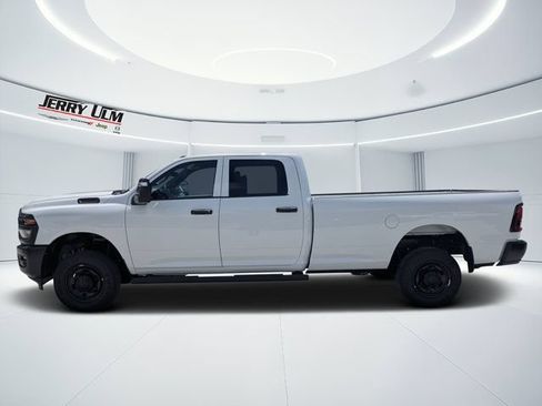 New 2026 RAM 2500 Tradesman AWD/4WD image 6