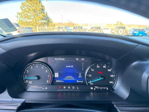 Used 2023 Ford Explorer Limited w/ Limited Technology Package image 15