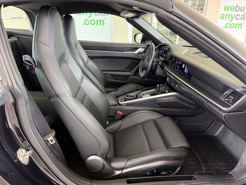 Used 2021 Porsche 911 Targa 4S w/ Premium Package AWD/4WD image 28