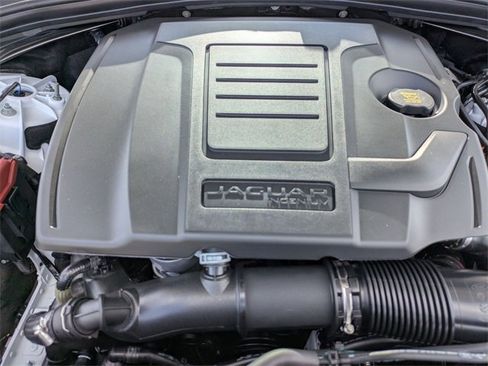 New 2026 Jaguar F-PACE R-Dynamic S image 20