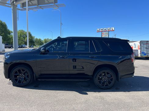 Used 2023 Chevrolet Tahoe High Country AWD/4WD image 2