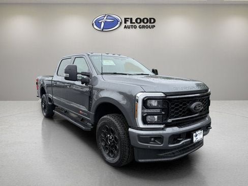 New 2026 Ford F250 Lariat w/ Black Appearance Package AWD/4WD image 1