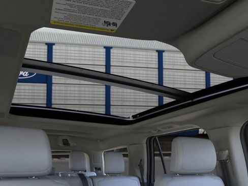 New 2025 Ford Expedition Platinum w/ Driver's Package image 22