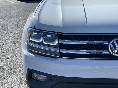 Used 2019 Volkswagen Atlas SE w/ Towing Package image 11