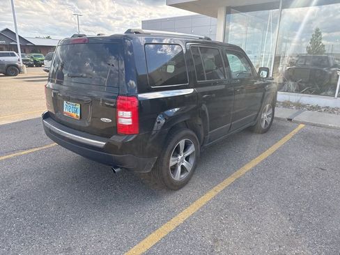 Used 2016 Jeep Patriot High Altitude AWD/4WD image 7