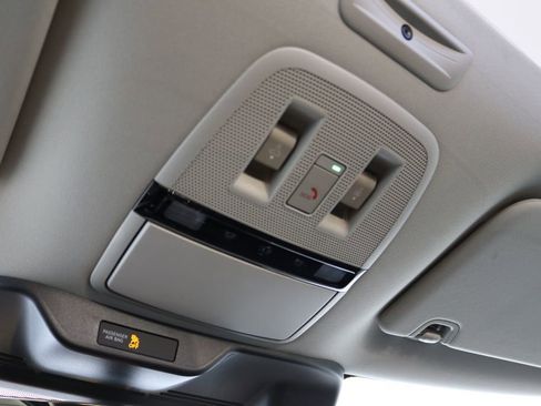 Certified 2025 INFINITI QX80 Sensory image 50