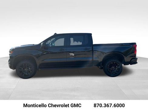 New 2026 Chevrolet Silverado 1500 Custom Trail Boss w/ Midnight Edition AWD/4WD image 7