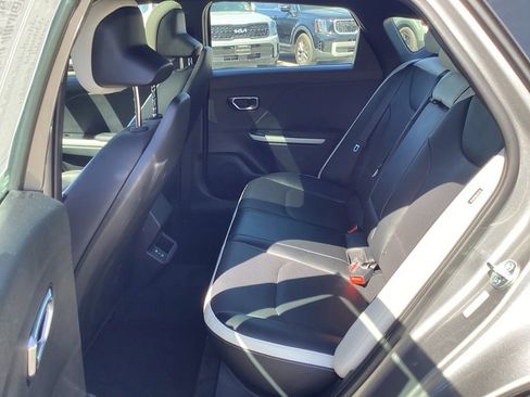 Used 2025 Kia K4 GT-Line w/ GT-Line Premium Package FWD image 16
