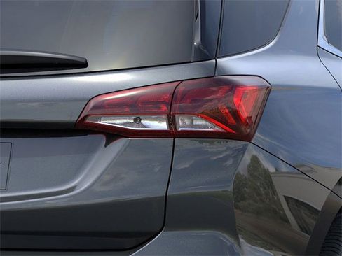 New 2023 Chevrolet Equinox LT w/ Driver Convenience Package image 11