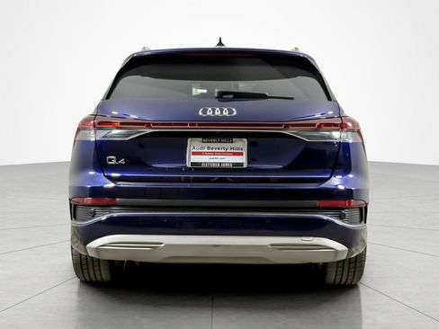 Used 2023 Audi Q4 e-tron Premium Plus w/ Premium Plus RWD image 4