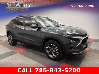 Used 2025 Chevrolet Trax LT