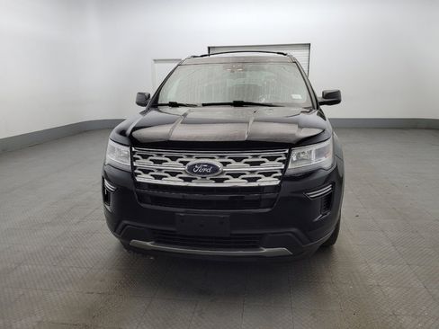 Used 2019 Ford Explorer XLT image 15