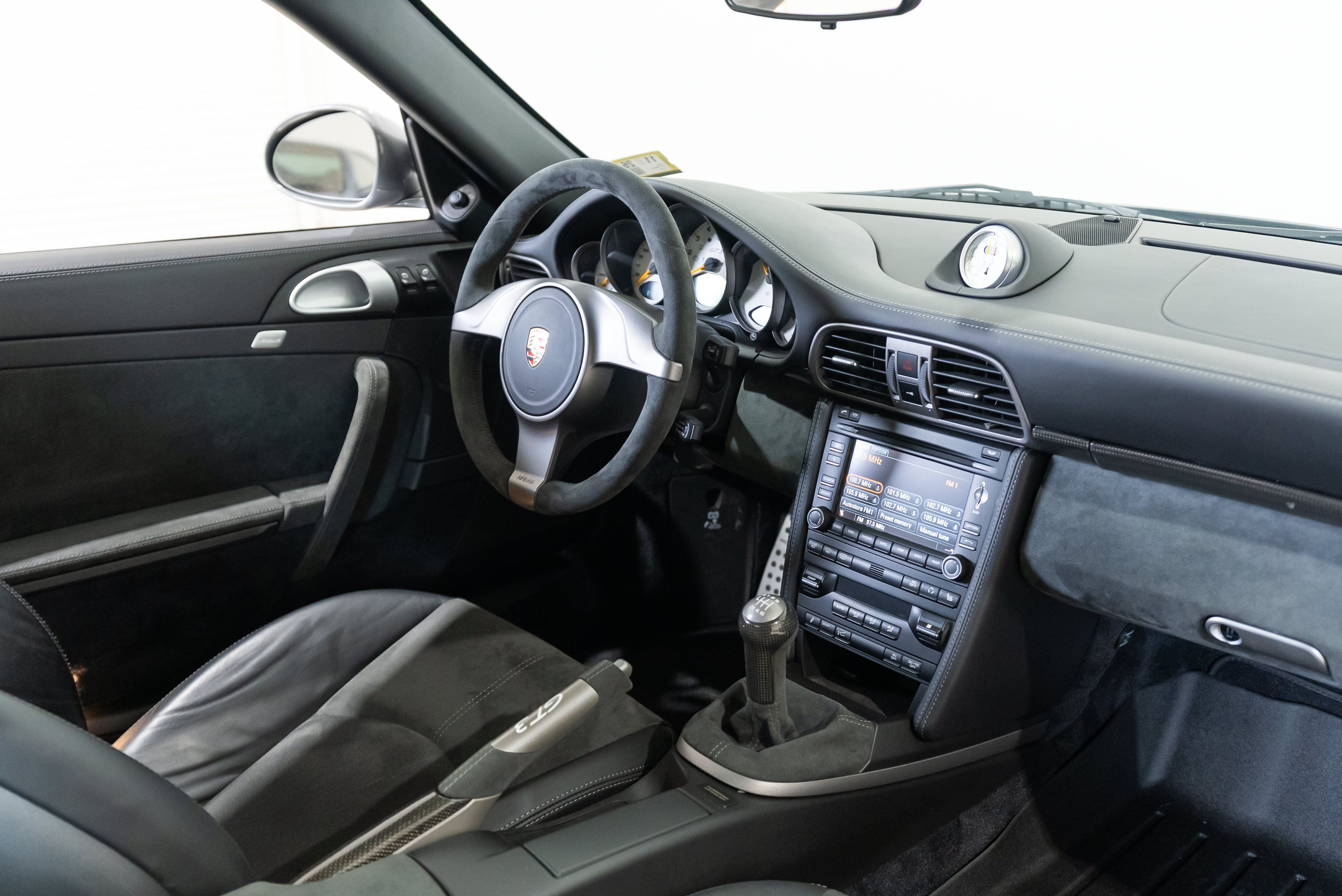 Used 2011 Porsche 911 GT3 RWD image 77
