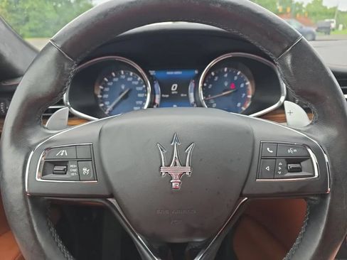 Used 2017 Maserati Quattroporte S GranLusso Q4 AWD/4WD image 19