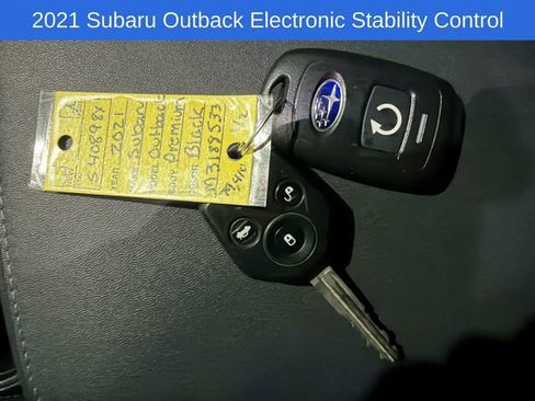 Used 2021 Subaru Outback Premium AWD/4WD image 22