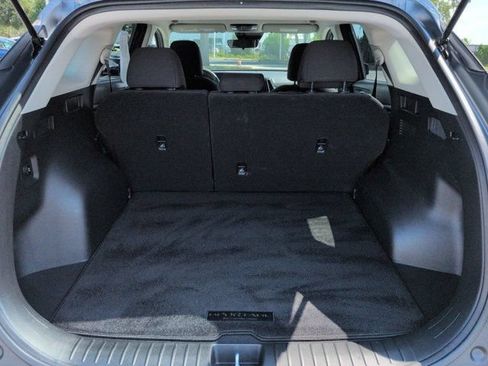 Used 2025 Kia Sportage LX FWD image 12