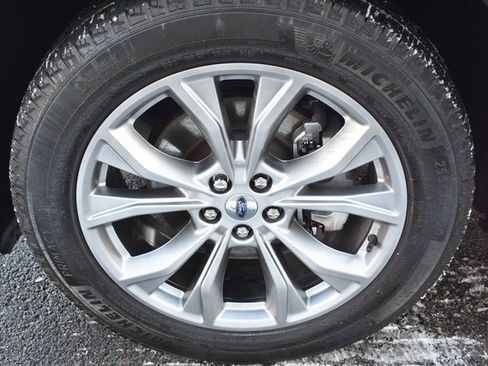 Used 2023 Ford Explorer XLT w/ Equipment Group 202A image 51