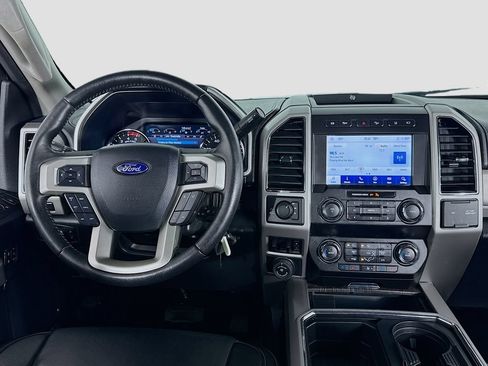 Used 2021 Ford F250 Lariat w/ Lariat Value Package AWD/4WD image 11