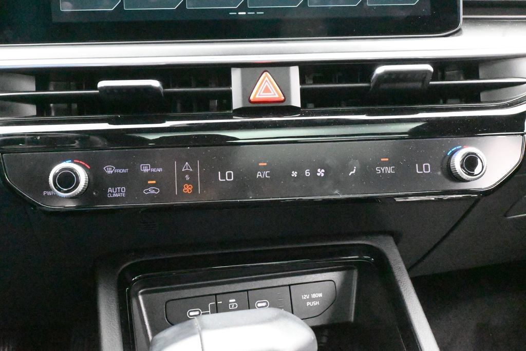 Used 2026 Kia K5 GT-Line w/ GT-Line Premium Package FWD image 24
