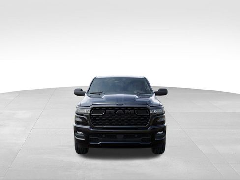 New 2026 RAM 1500 Express AWD/4WD image 7