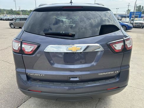 Used 2013 Chevrolet Traverse LS FWD image 6