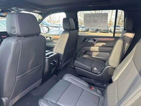 New 2026 GMC Yukon XL Denali w/ Sun & Power Step Package image 12