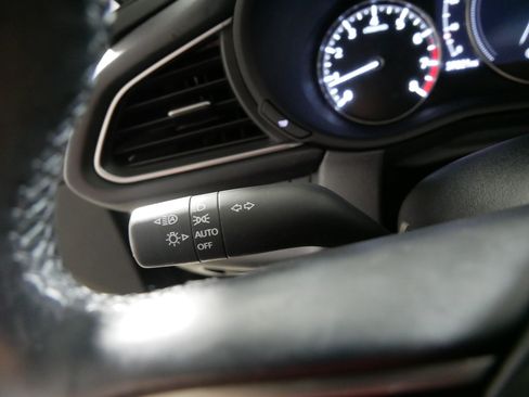 Used 2022 MAZDA CX-30 AWD 2.5 S w/ Select Package image 31