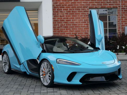 Used 2023 McLaren GT image 23