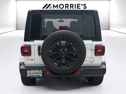 Used 2023 Jeep Wrangler Unlimited Sahara AWD/4WD image 6