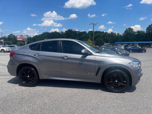 Used 2018 BMW X6 sDrive35i RWD image 7