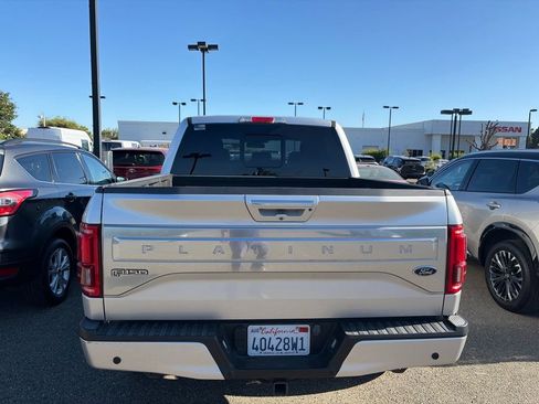 Used 2015 Ford F150 Platinum w/ Equipment Group 701A Luxury AWD/4WD image 6