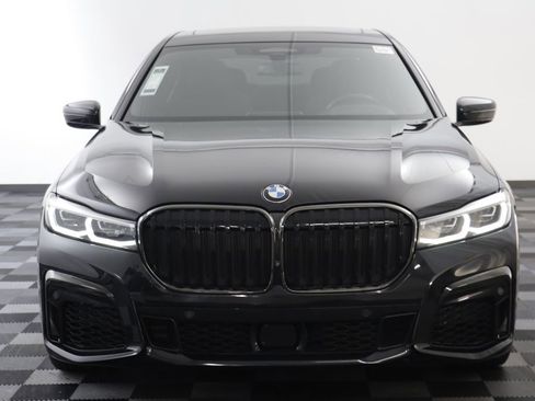 Certified 2022 BMW 750i xDrive w/ Autobahn Package AWD/4WD image 23