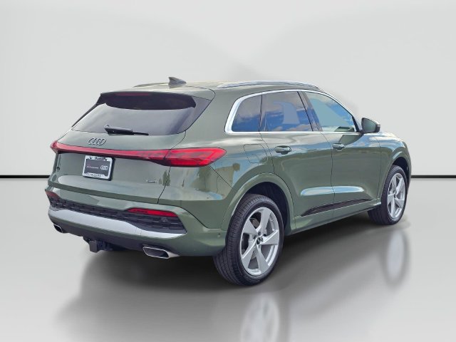 Used 2025 Audi Q5 Premium w/ Premium Plus AWD/4WD image 5