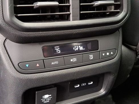 Certified 2025 Honda Pilot TrailSport image 12