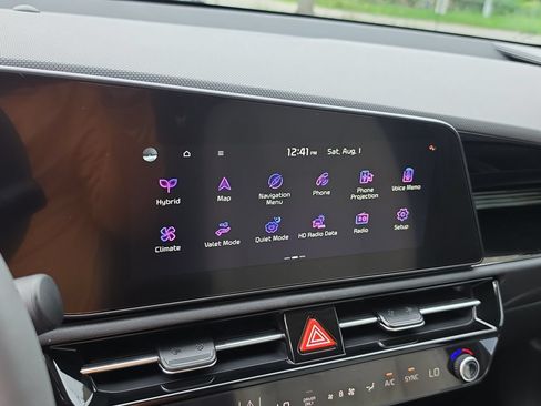 New 2026 Kia Niro EX FWD image 22