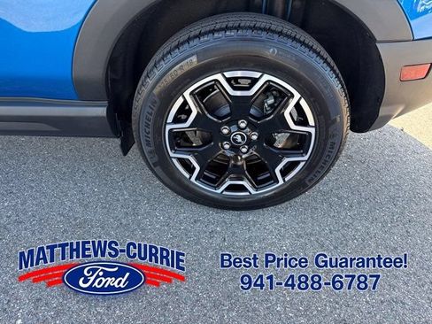 Certified 2025 Ford Bronco Sport Outer Banks w/ Outer Banks Tech Package+ AWD/4WD image 14