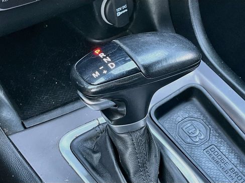 Used 2023 Dodge Charger R/T w/ Plus Group RWD image 17