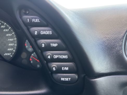 Used 2004 Chevrolet Corvette Z06 w/ Memory Package RWD image 14