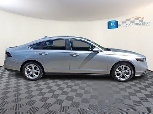 Certified 2025 Honda Accord LX image 7
