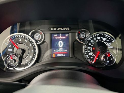 Used 2021 RAM 1500 Big Horn image 11