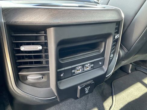 Certified 2026 RAM 1500 Laramie AWD/4WD image 11
