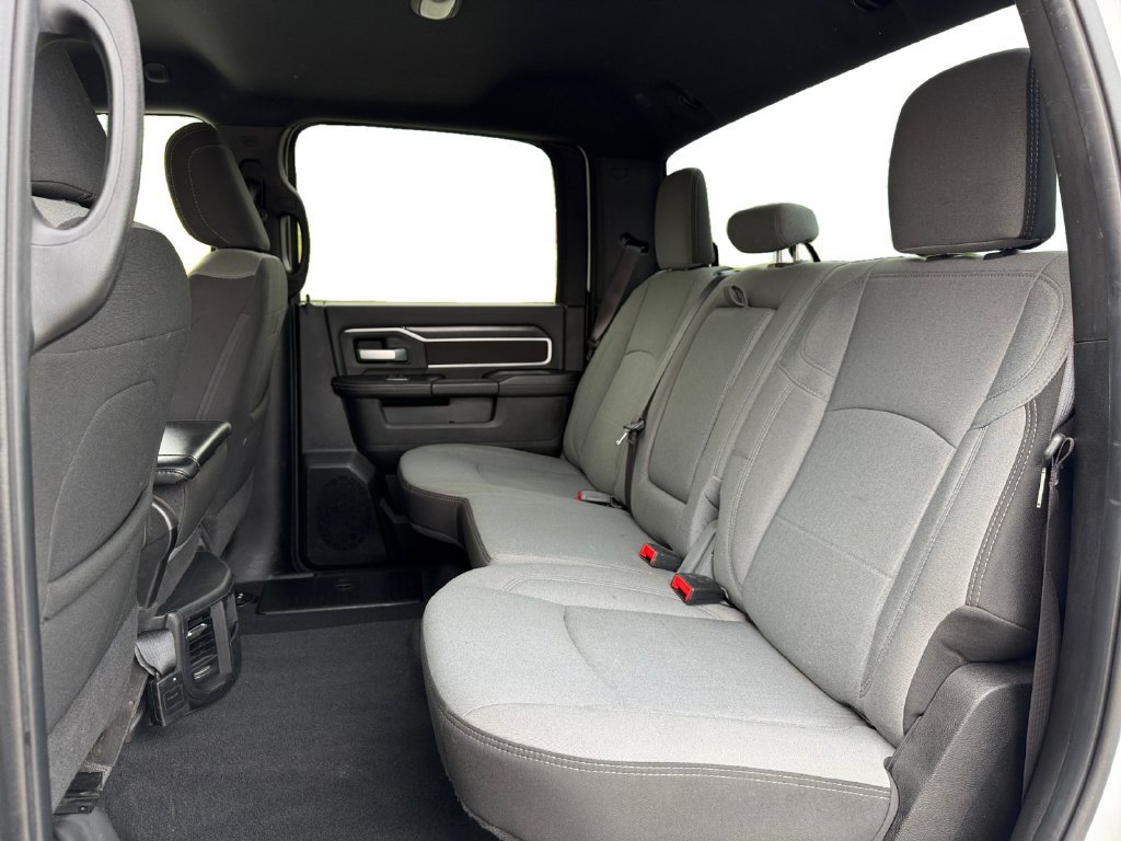 Used 2024 RAM 2500 Big Horn AWD/4WD image 19